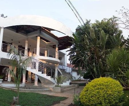 Motsamai Guest Lodge Bulawayo Exterior foto